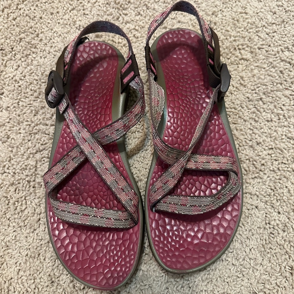 Women's Chaco Sandals GUC